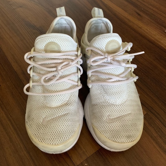 nike presto cream womens
